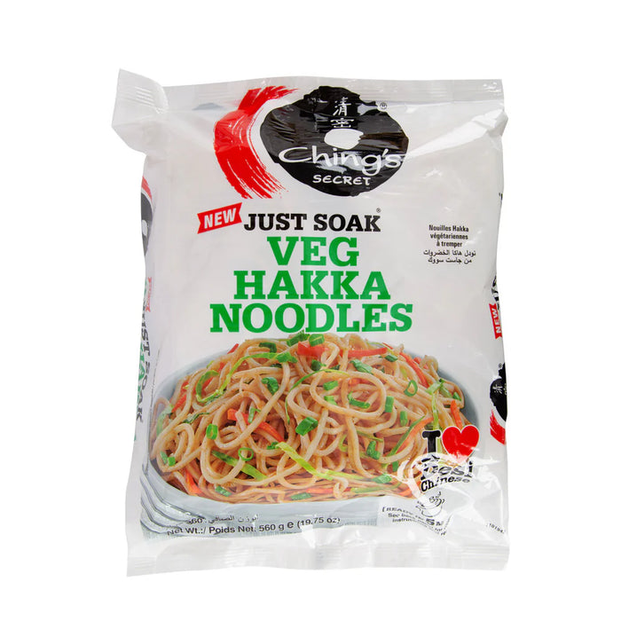 Ching's Instant Veg Hakka Noodles 560gm