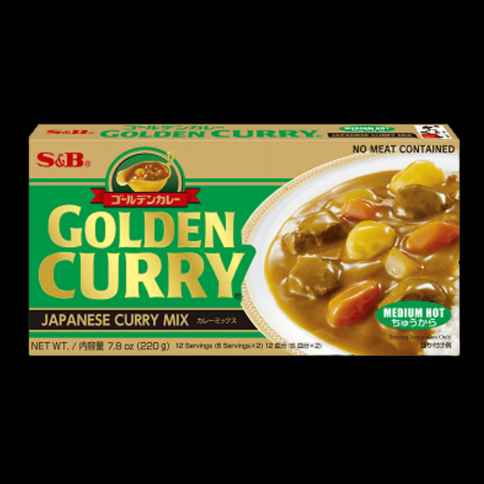 S&amp;B Foods Golden Curry Mix Mittelscharf 220g